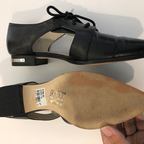 Micheal Kors Cut out Oxfords - Picture 1 of 3